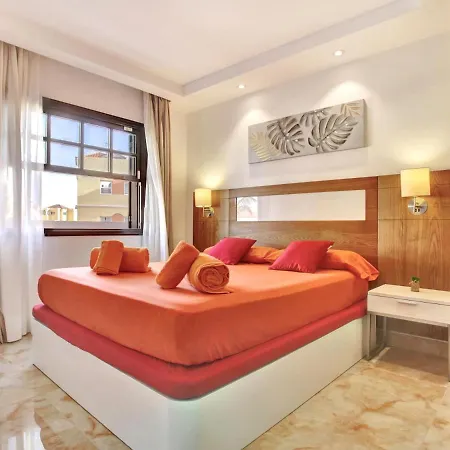 Zen Holidays, Heated Pool, Air Con, Terrace Apartman *