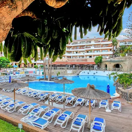 Zen Holidays, Heated Pool, Air Con, Terrace * Сан Мигель