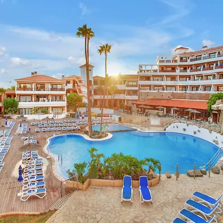Zen Holidays, Heated Pool, Air Con, Terrace Сан Мигель